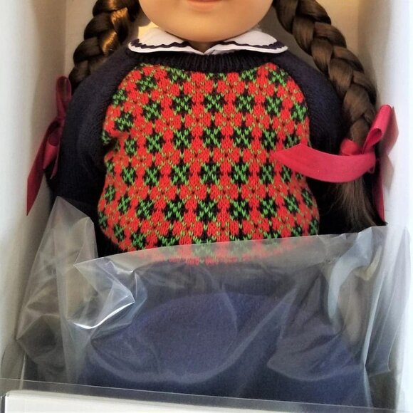 American Girl Molly 35th Anniversary 18" doll, book, & Accessories NEW! - Picture 5 of 8